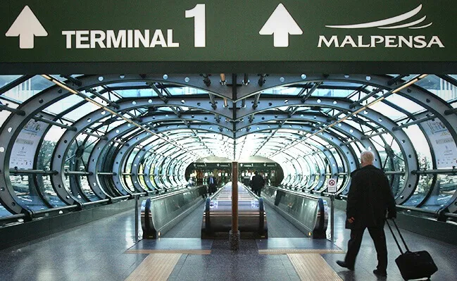 Aéroport de Milan Malpensa. Sortie Terminal 1